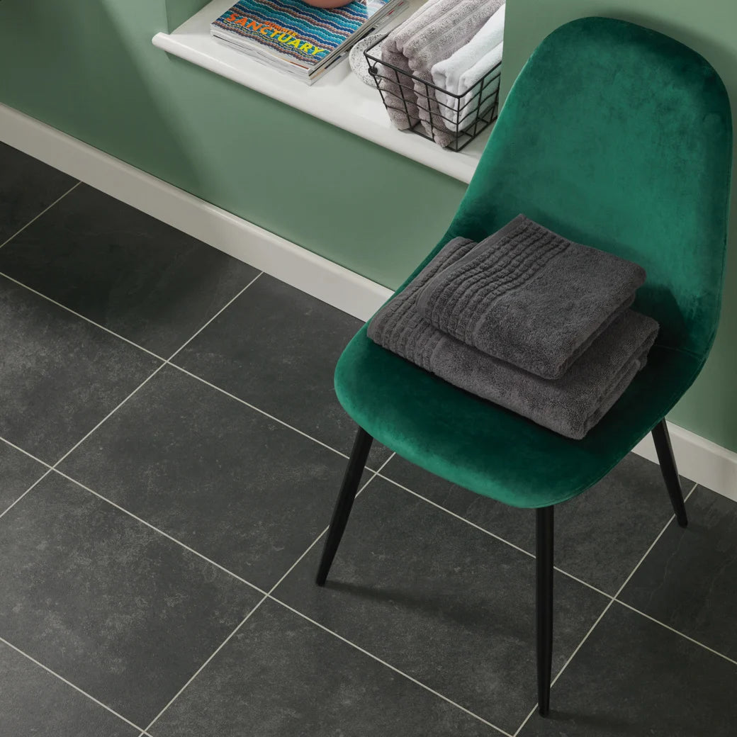 Black Riven Slate Karndean Knight Tile stone-effect tile