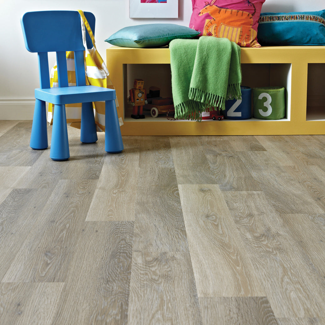 Lime Washed Oak Karndean Knight Tile plank