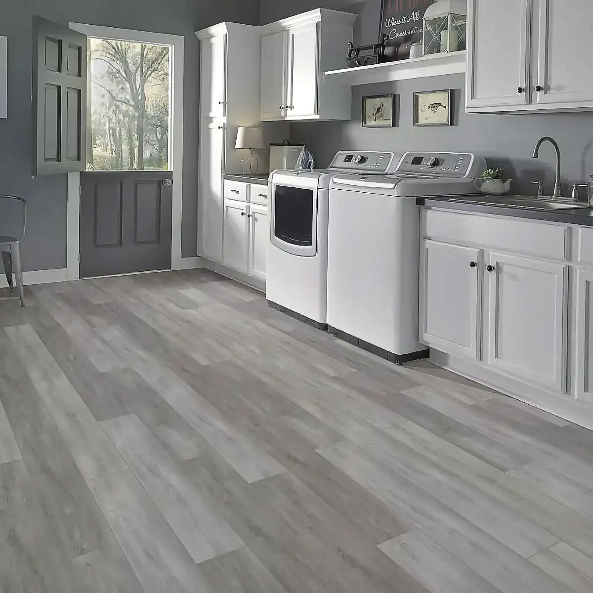 Style Ash Room Image